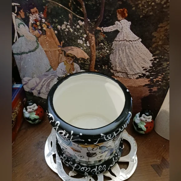 🍪Joanne Delomba Whimsical ceramic Cookie Canister,Nice Gift!🥨🍒🛍